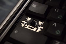 Как заменить кнопку на клавиатуре ноутбука?